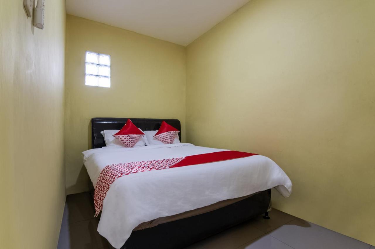 Oyo 3050 Hotasi Seaview Syariah Hotel Anyer Exterior photo