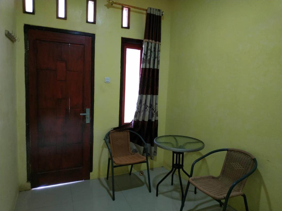 Oyo 3050 Hotasi Seaview Syariah Hotel Anyer Exterior photo
