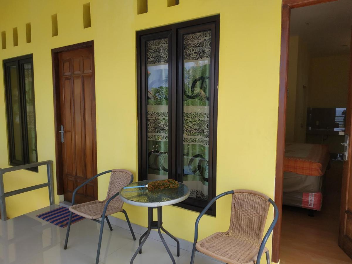 Oyo 3050 Hotasi Seaview Syariah Hotel Anyer Exterior photo